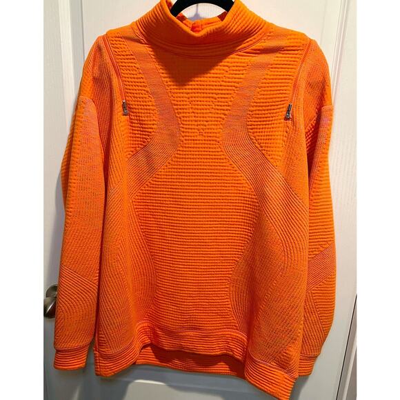 Nike Women’s Soft Orange Pull Over Nike Sweater W/ Zippers Size S (More Like M) - Picture 1 of 15